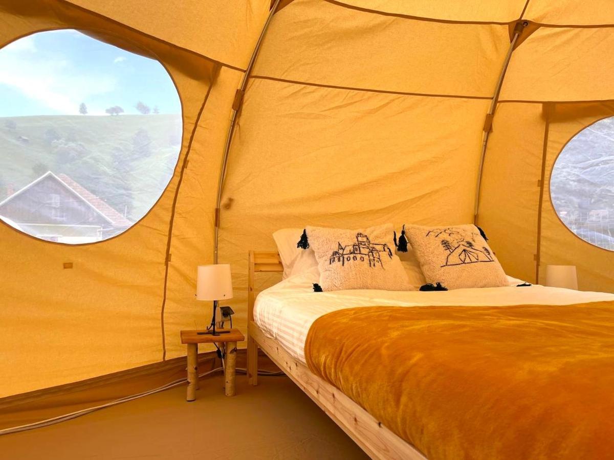 Flore's Garden Glamping Bran  Buitenkant foto