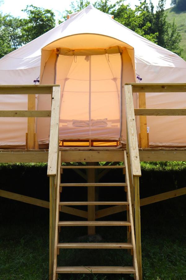 Flore's Garden Glamping Bran  Buitenkant foto