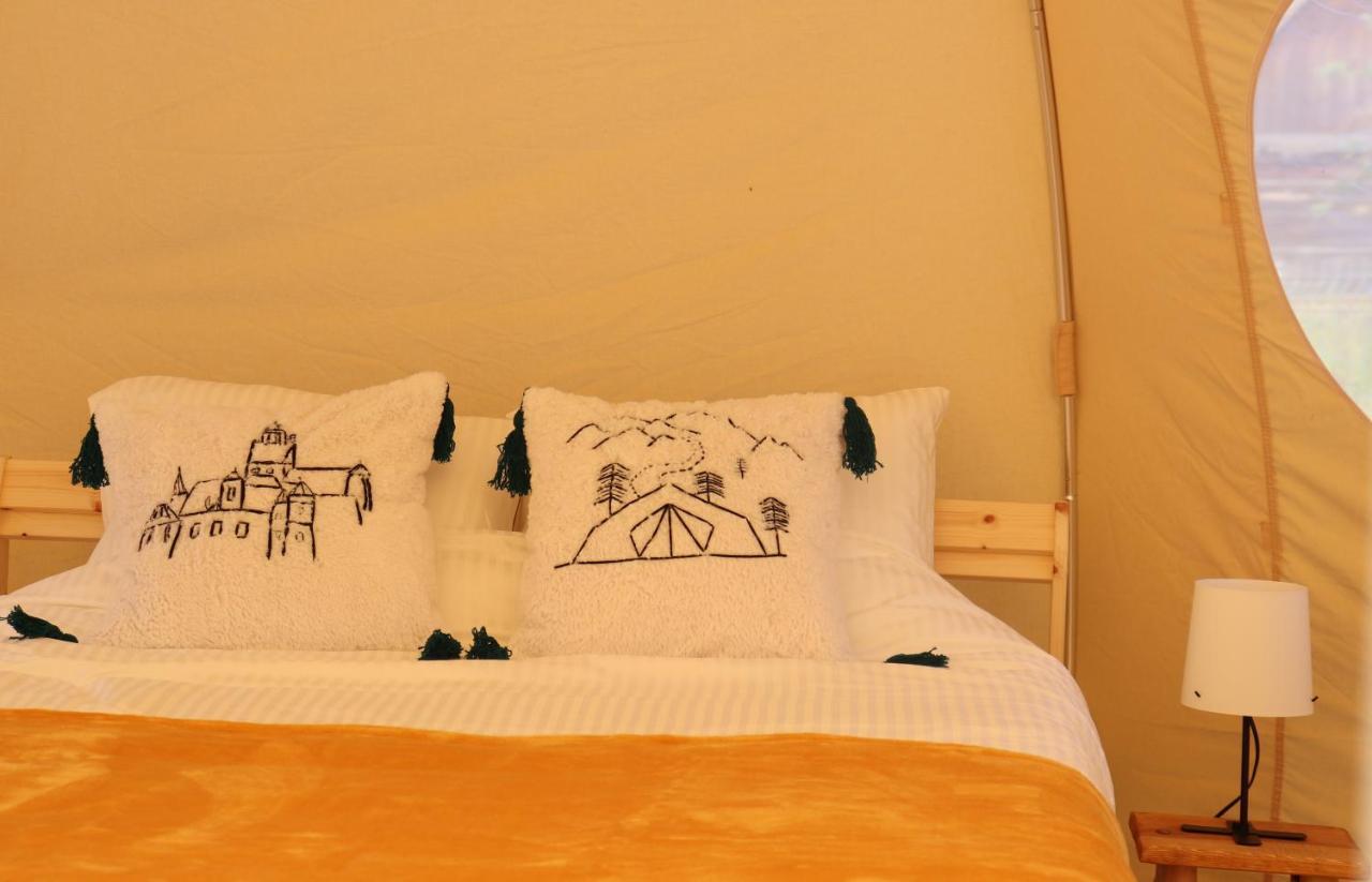 Flore's Garden Glamping Bran  Buitenkant foto